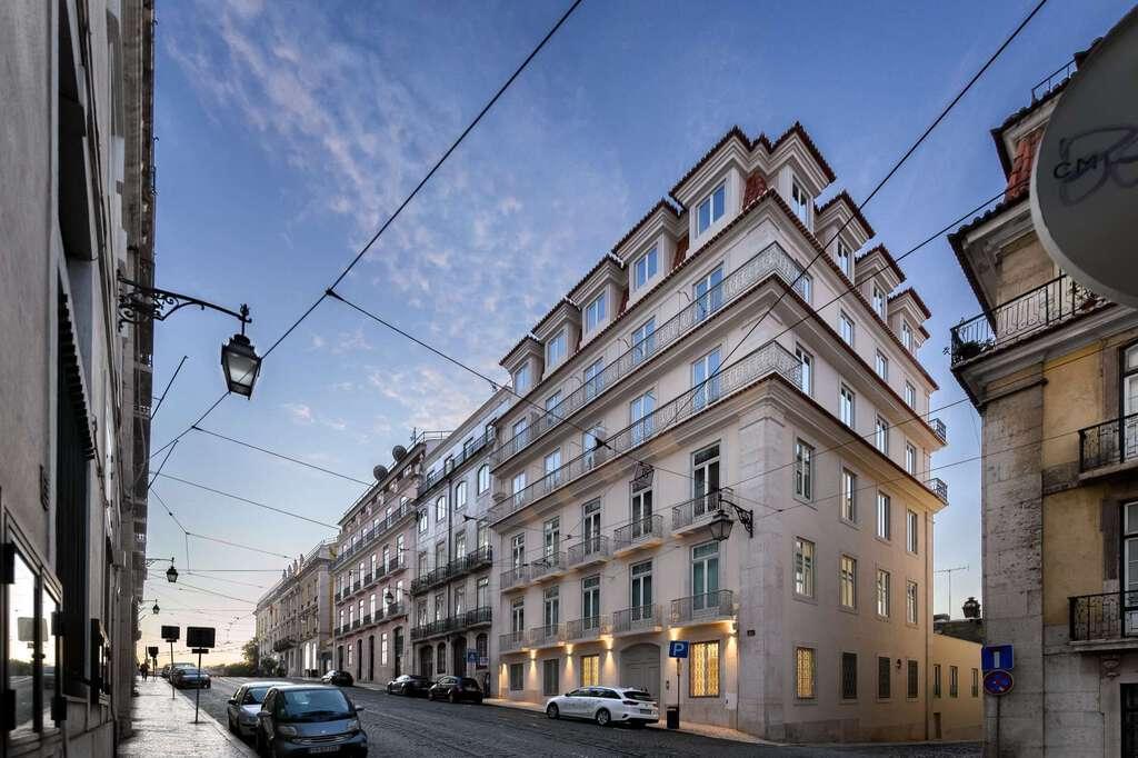 4 Bedroom Duplex with a view, Chiado, Lisboa