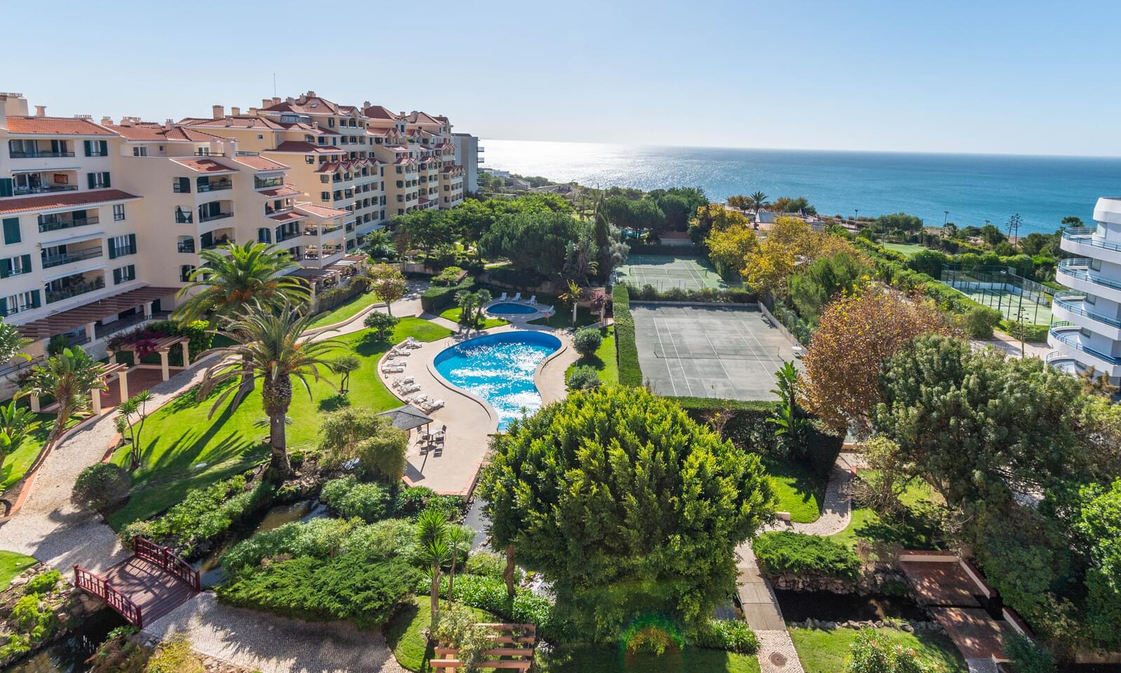 Duplex T4 com piscina, Gandarinha, Cascais - Imagem 1