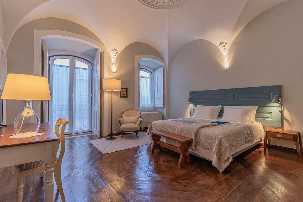 6 Bedroom House with a terrace, Elvas 3565367578