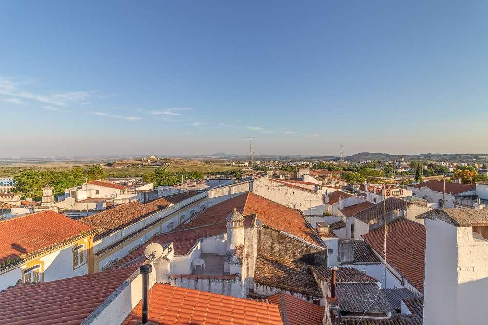 Moradia T6 com terraço, Elvas - Imagem 9