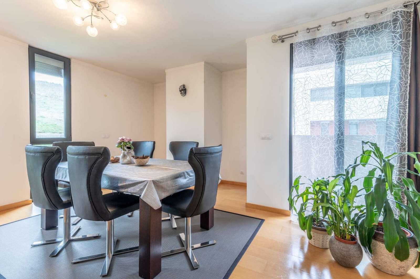 Apartamento T2 com vista, Alto de Algés, Oeiras - Imagem 4