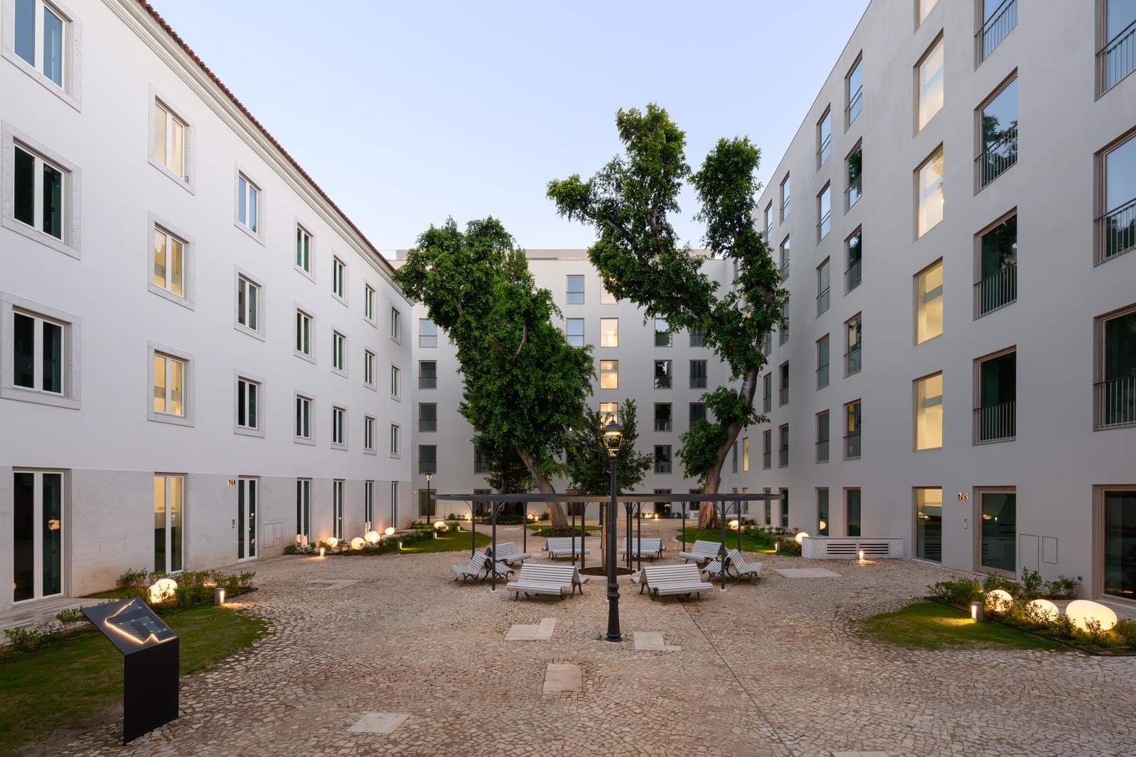 3 Bedroom Apartment with garden, Estrela, Lisboa - Image 26