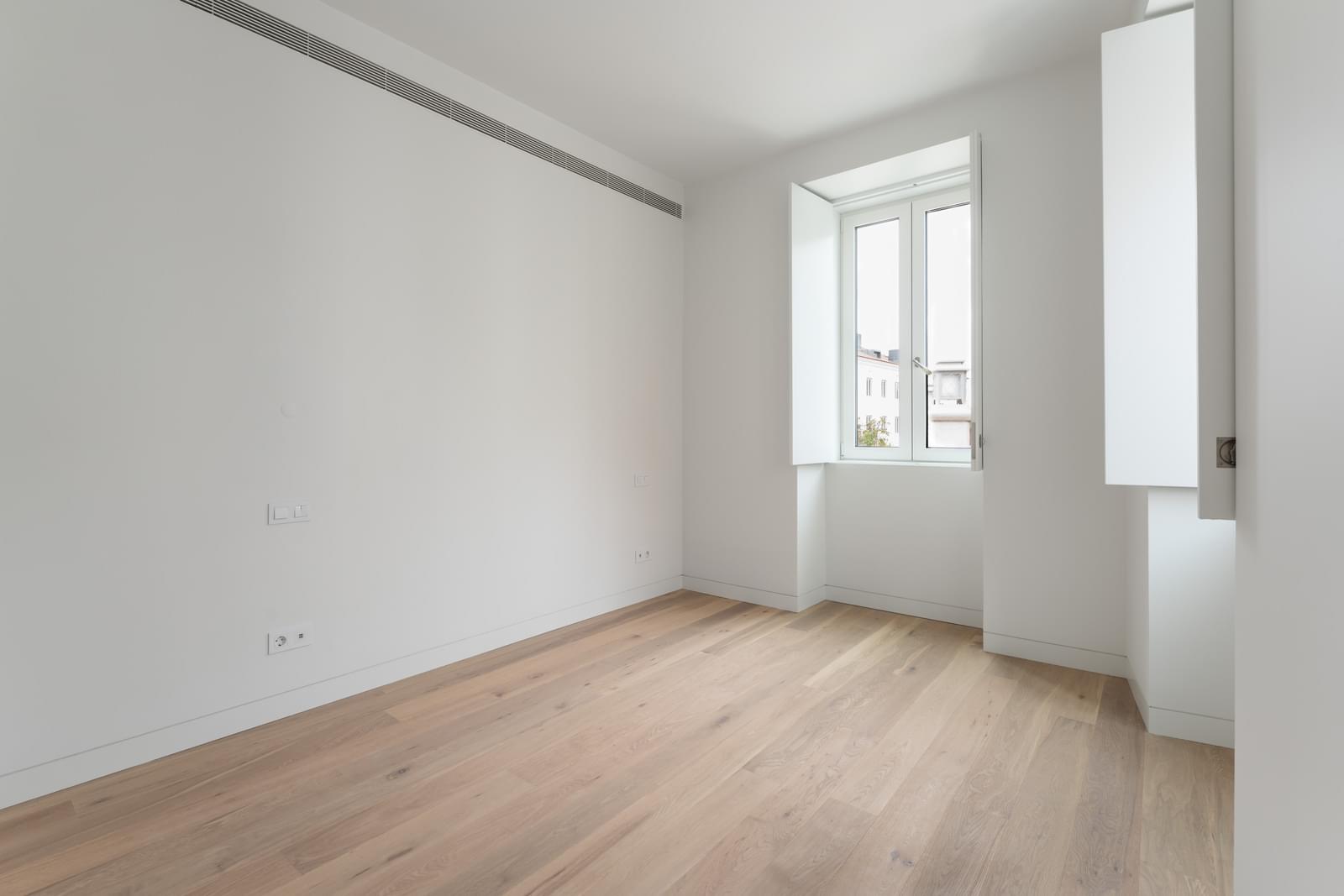 3 Bedroom Apartment with garden, Estrela, Lisboa - Image 14