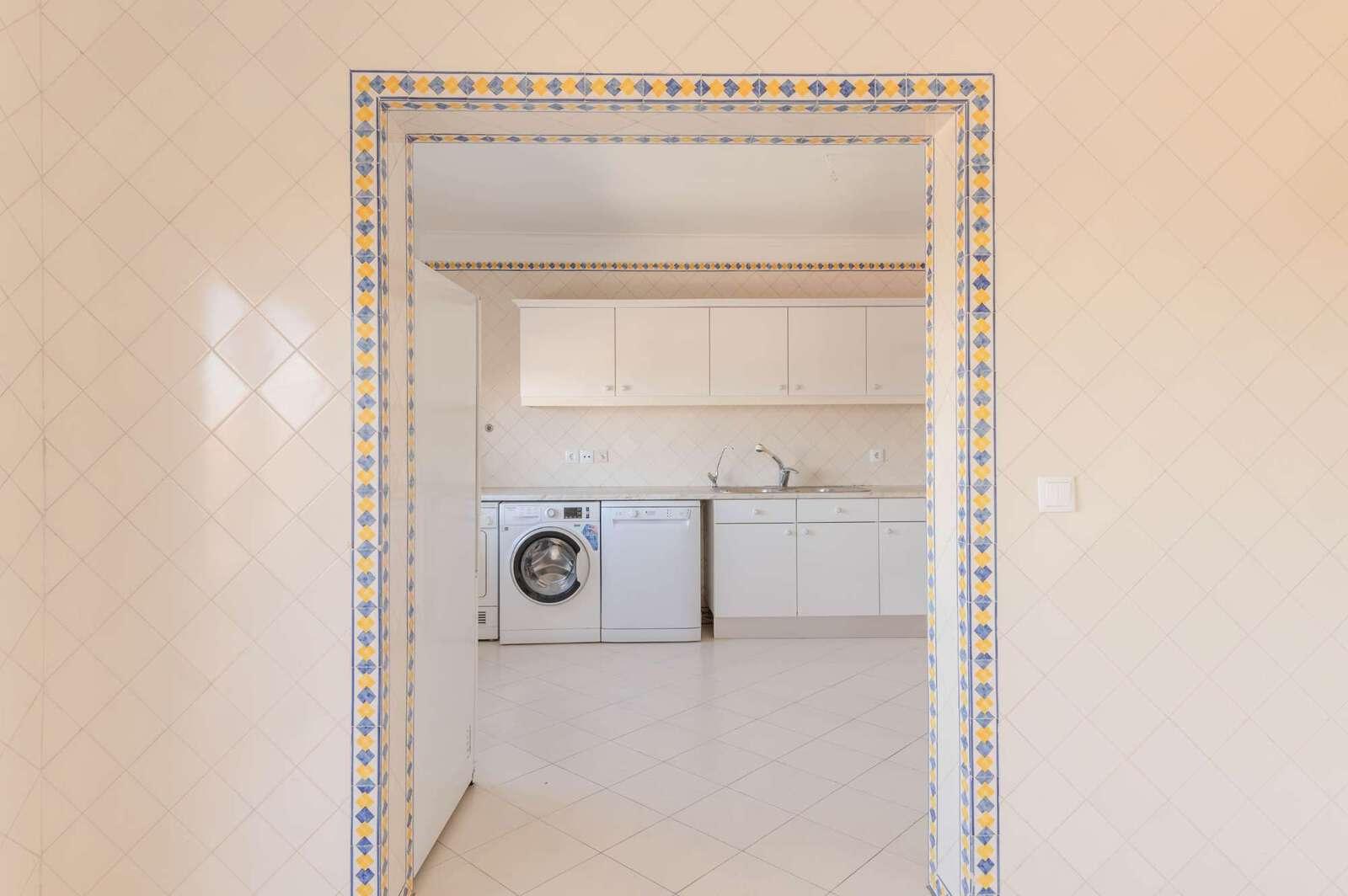 Apartamento T3 com vista, Cascais - Imagem 13