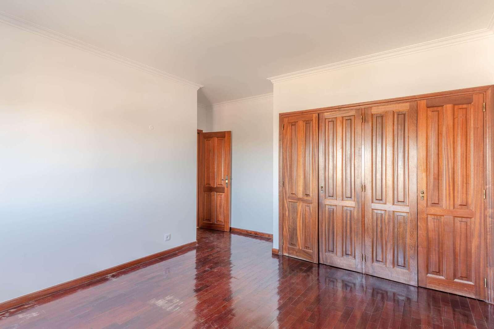Apartamento T3 com vista, Cascais - Imagem 17