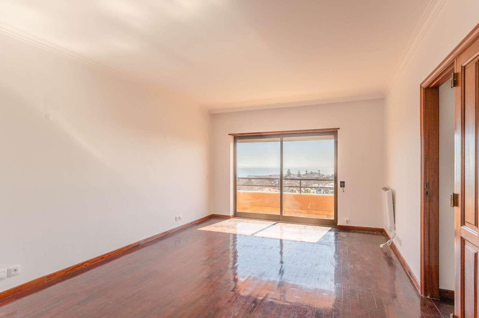Apartamento T3 com vista, Cascais - Imagem 18