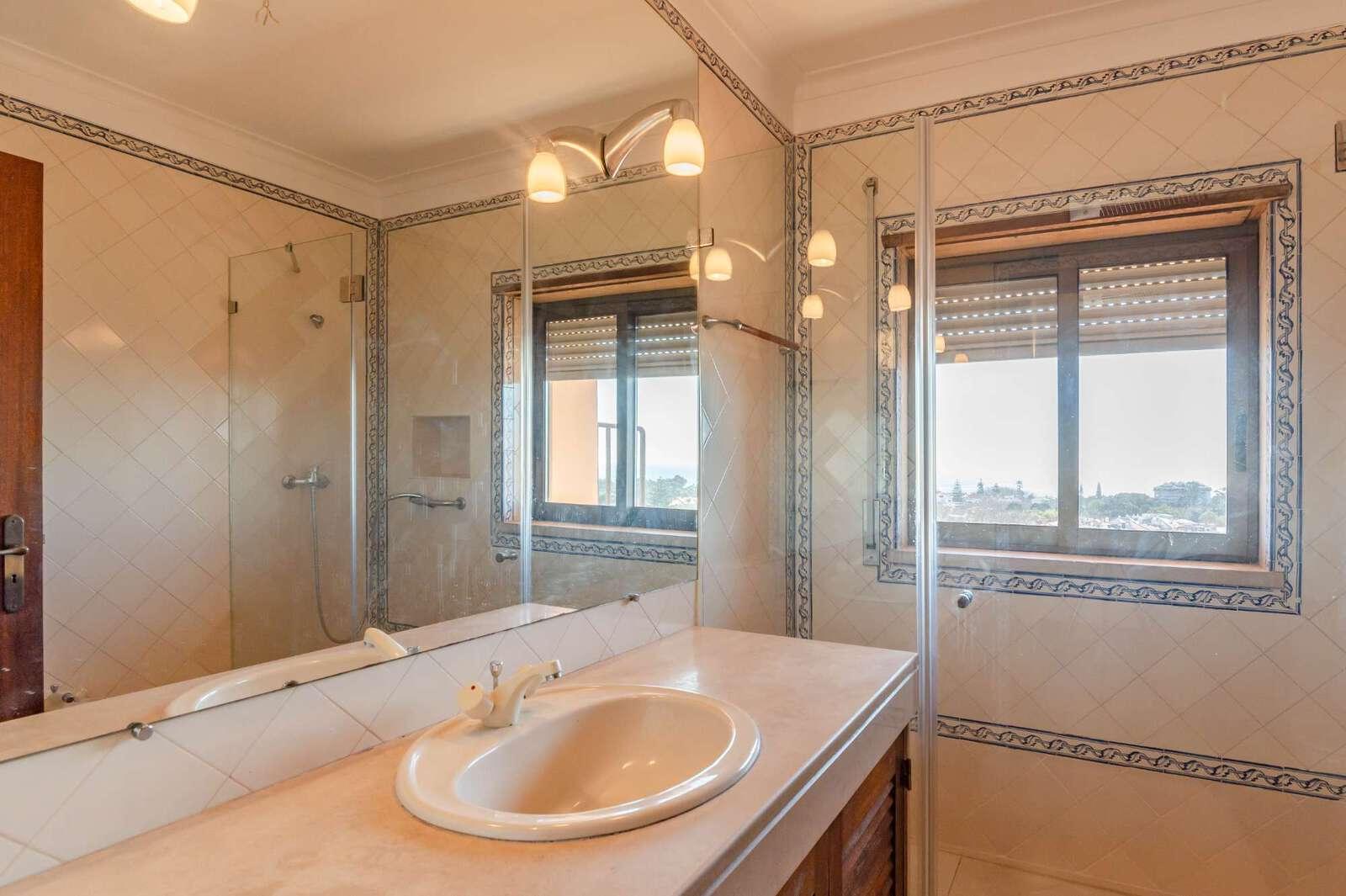 Apartamento T3 com vista, Cascais - Imagem 21