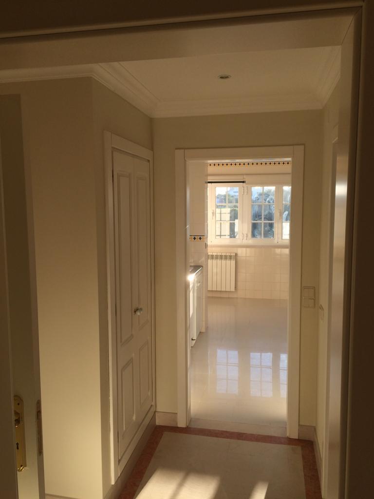 Appartement T3 avec piscine dans un condominium fermé