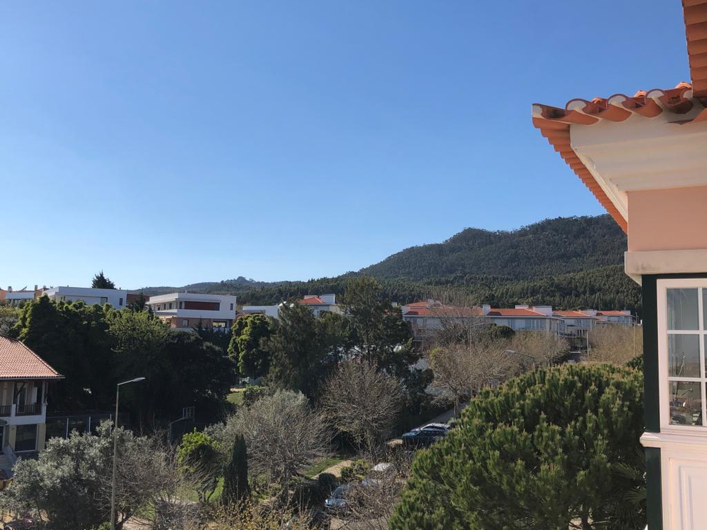 Appartement T3 avec piscine dans un condominium fermé