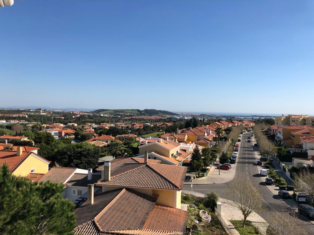 Appartement T3 avec piscine dans un condominium fermé