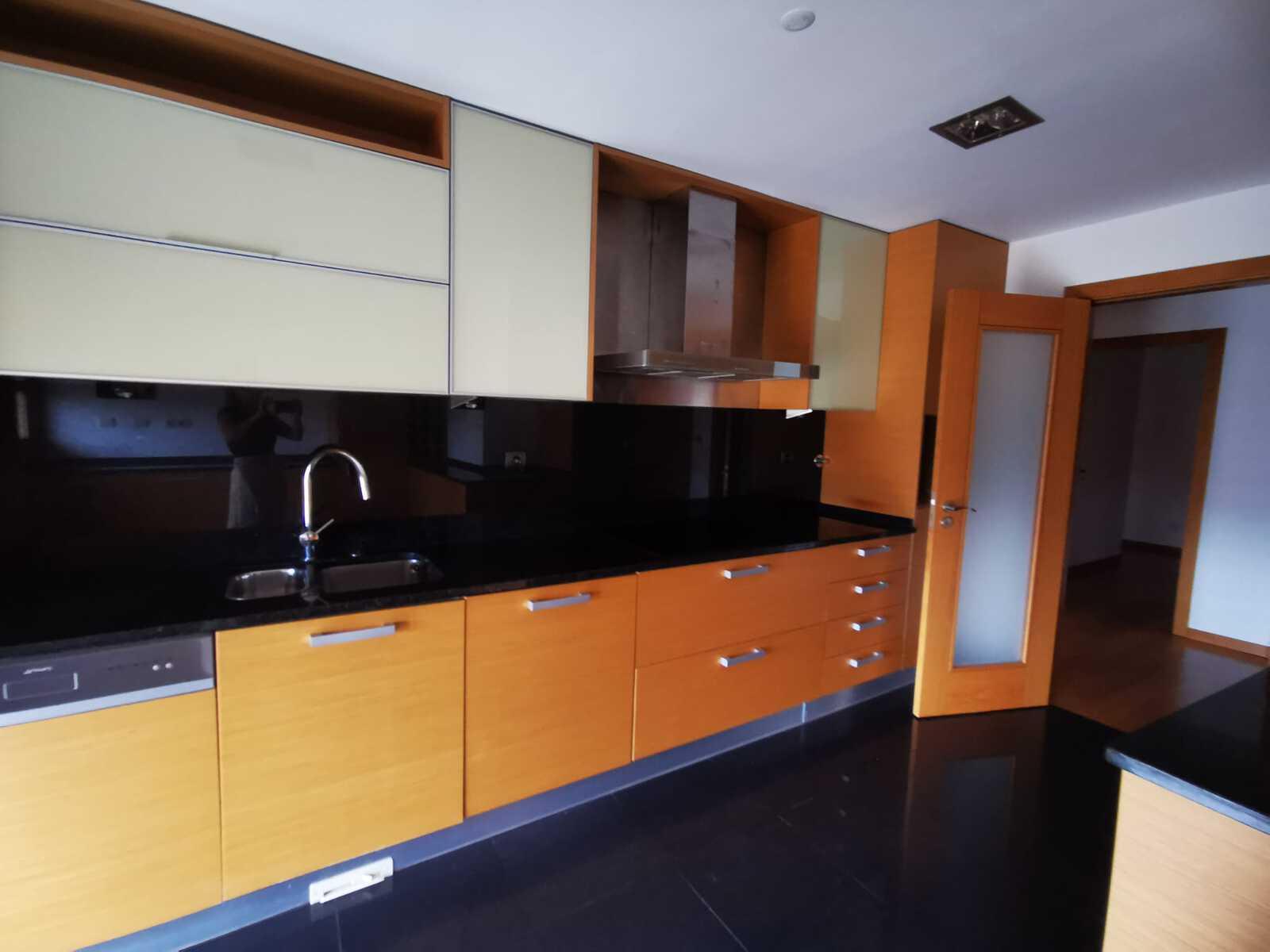 Apartamento T3 com estacionamento, Amoreira, Cascais - Imagem 8