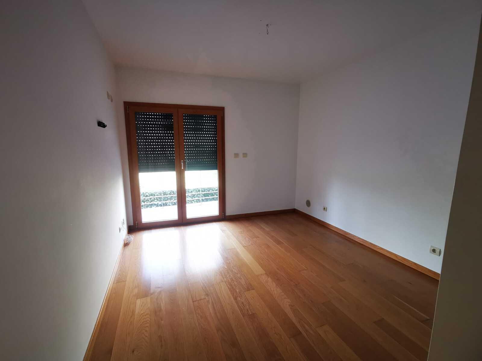 Apartamento T3 com estacionamento, Amoreira, Cascais - Imagem 18