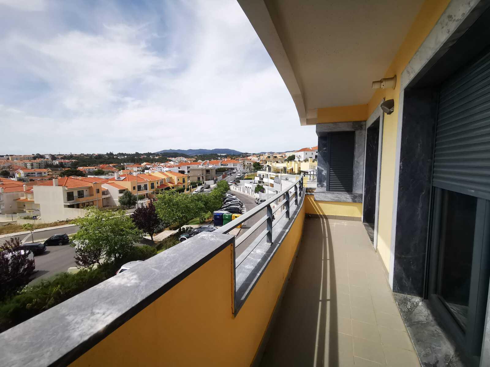 Apartamento T3 com estacionamento, Amoreira, Cascais - Imagem 1
