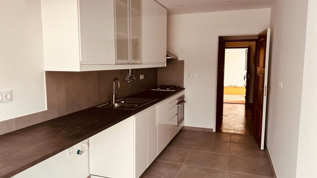 Apartamento T2 com terraço, Amoreira, Cascais - Imagem 4