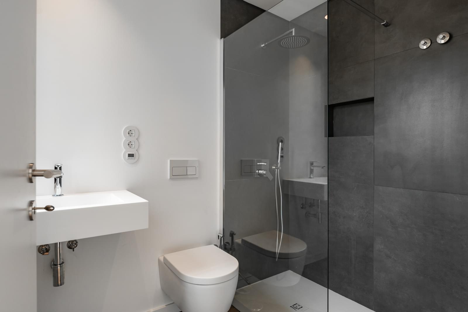3 Bedroom Villa/Townhouse's Image 33