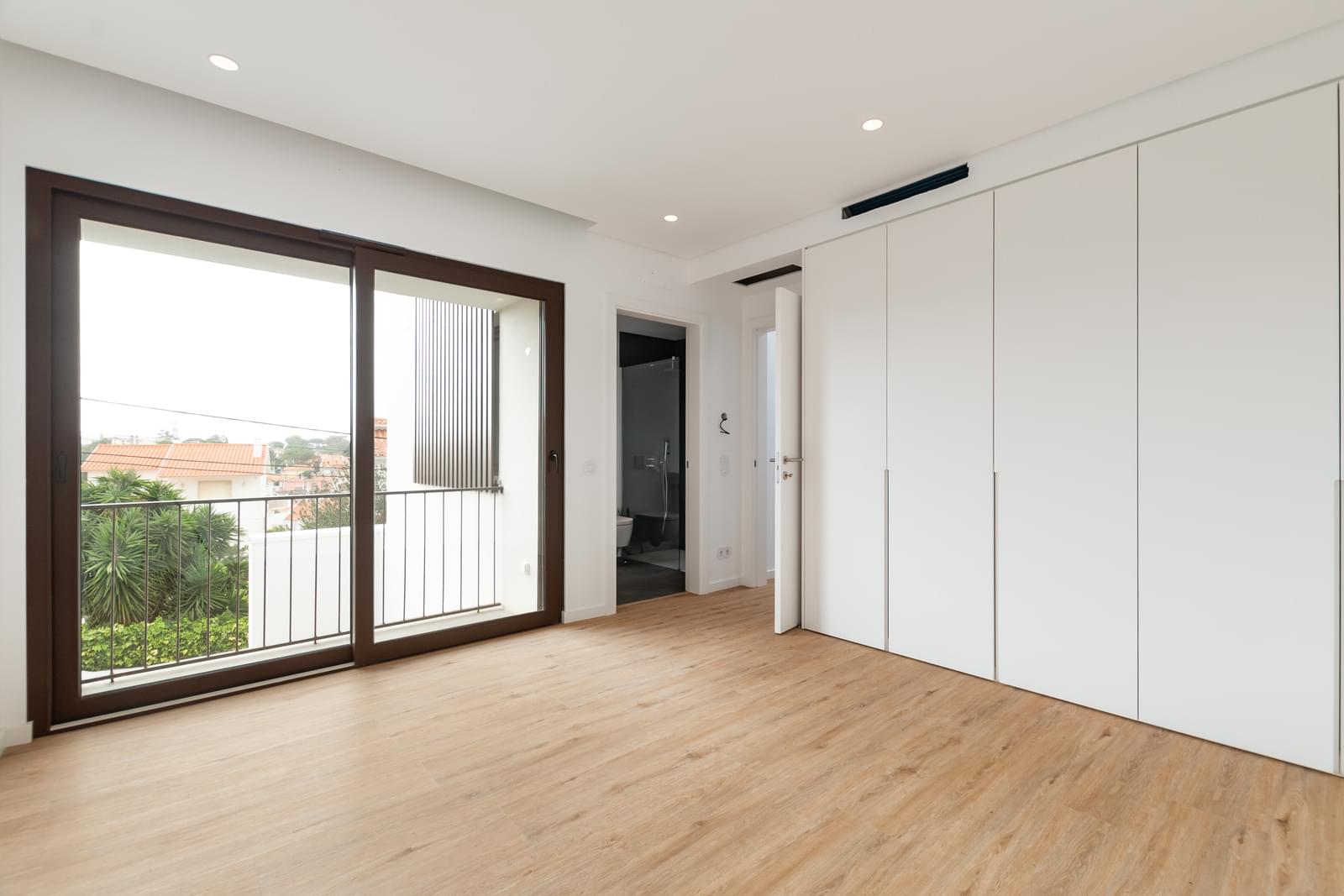 3 Bedroom Villa/Townhouse's Image 37