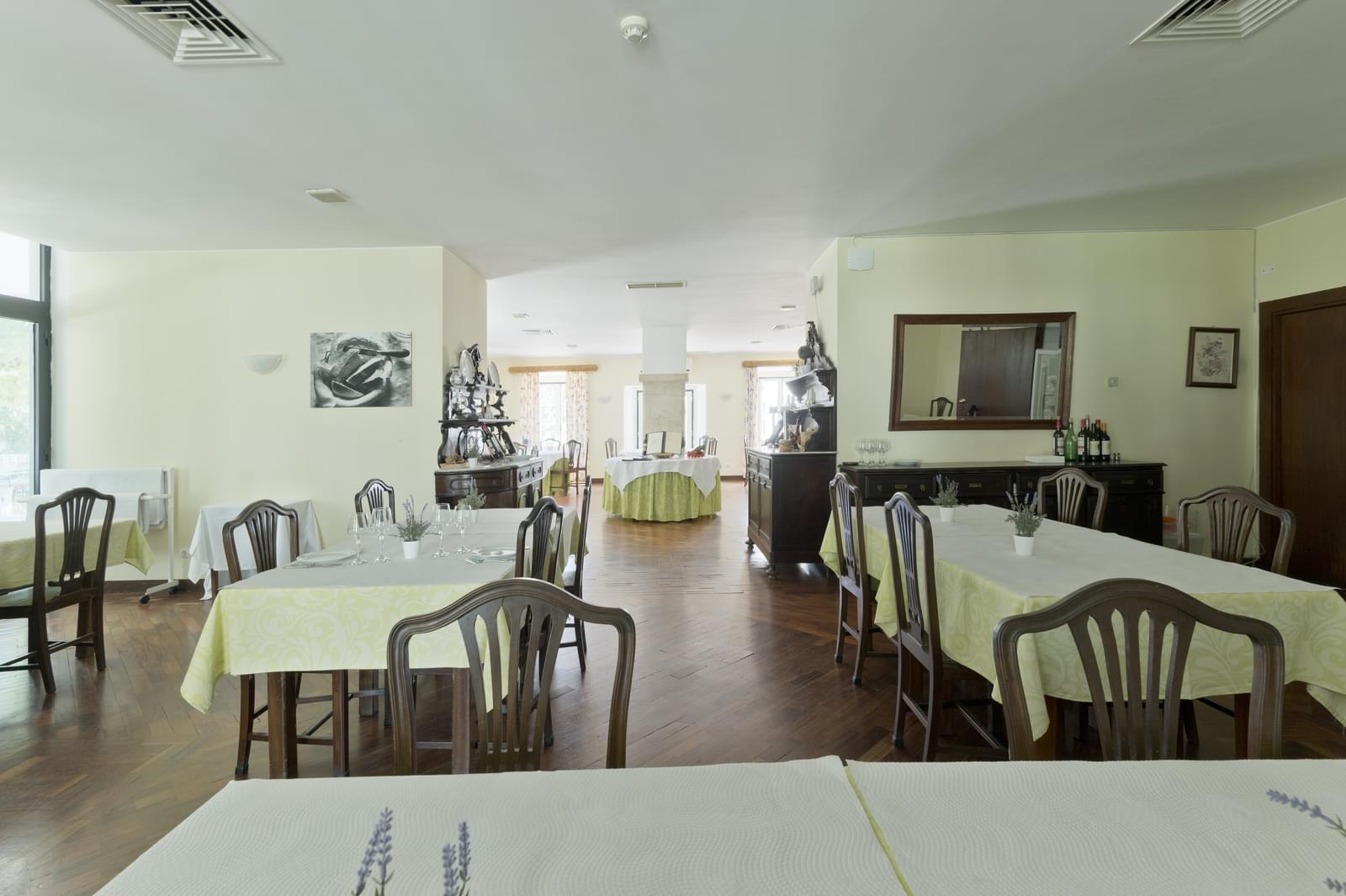 29 Bedroom Farm/Ranch/Plantation's Image 24