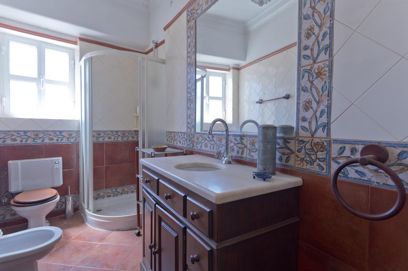 Mansion, Elvas - Image 17