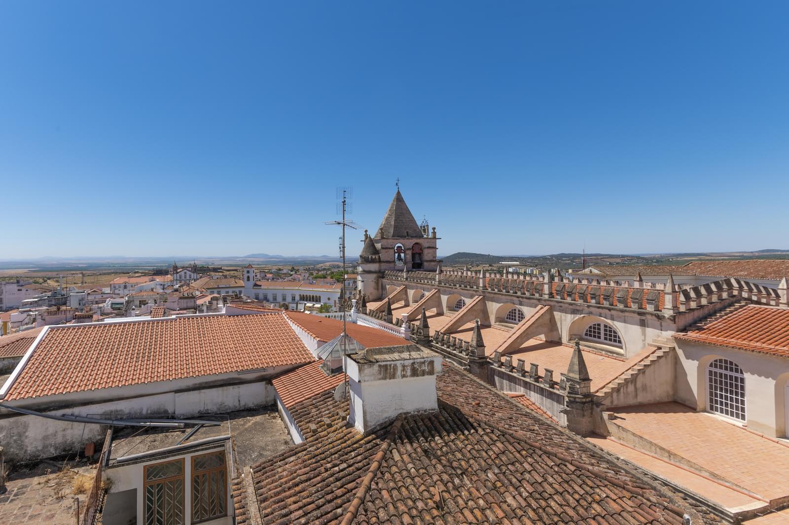 Mansion, Elvas - Image 2