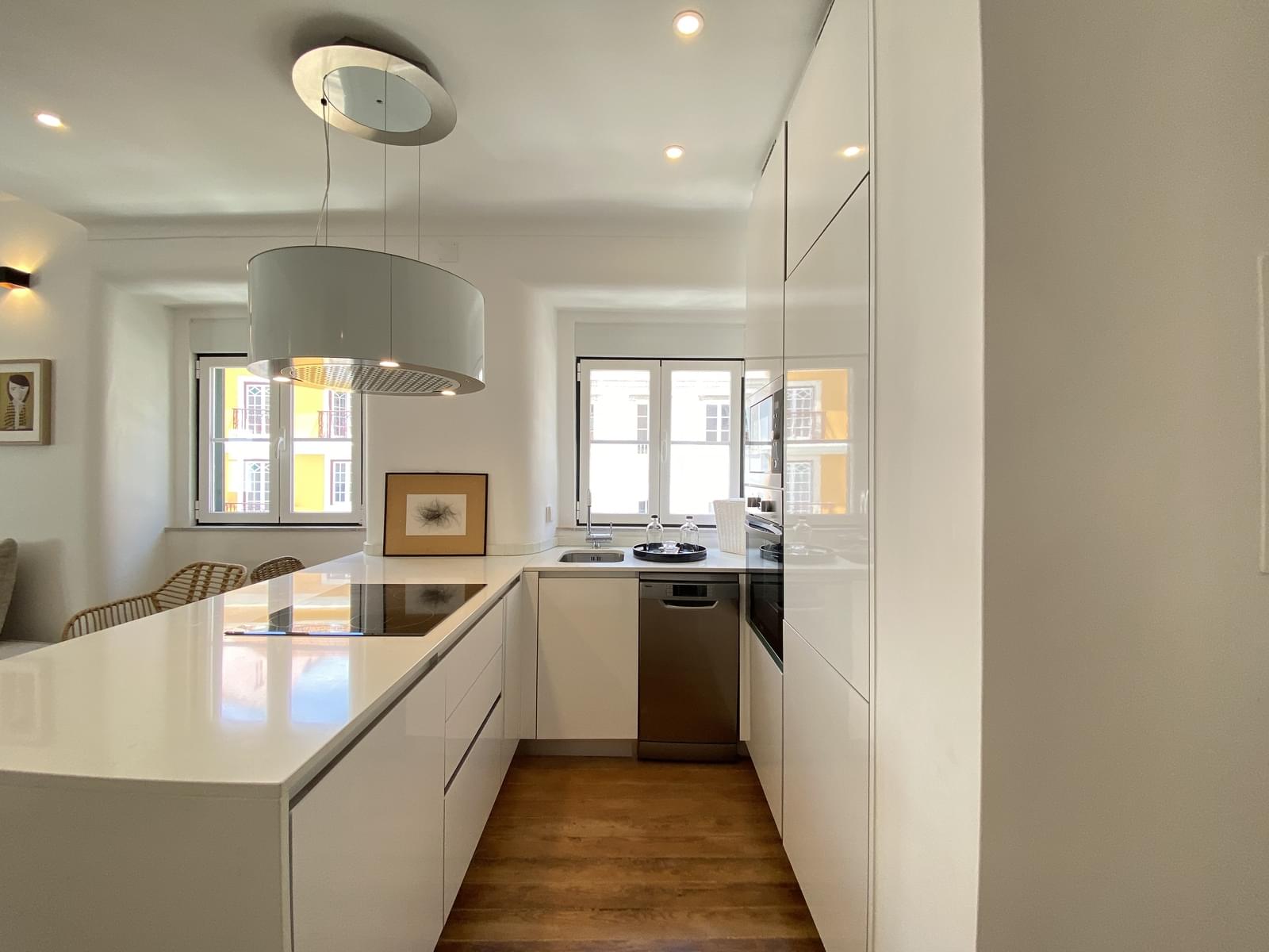 2 Bedroom Apartment with a view, Praça da Alegria, Lisboa - Image 18