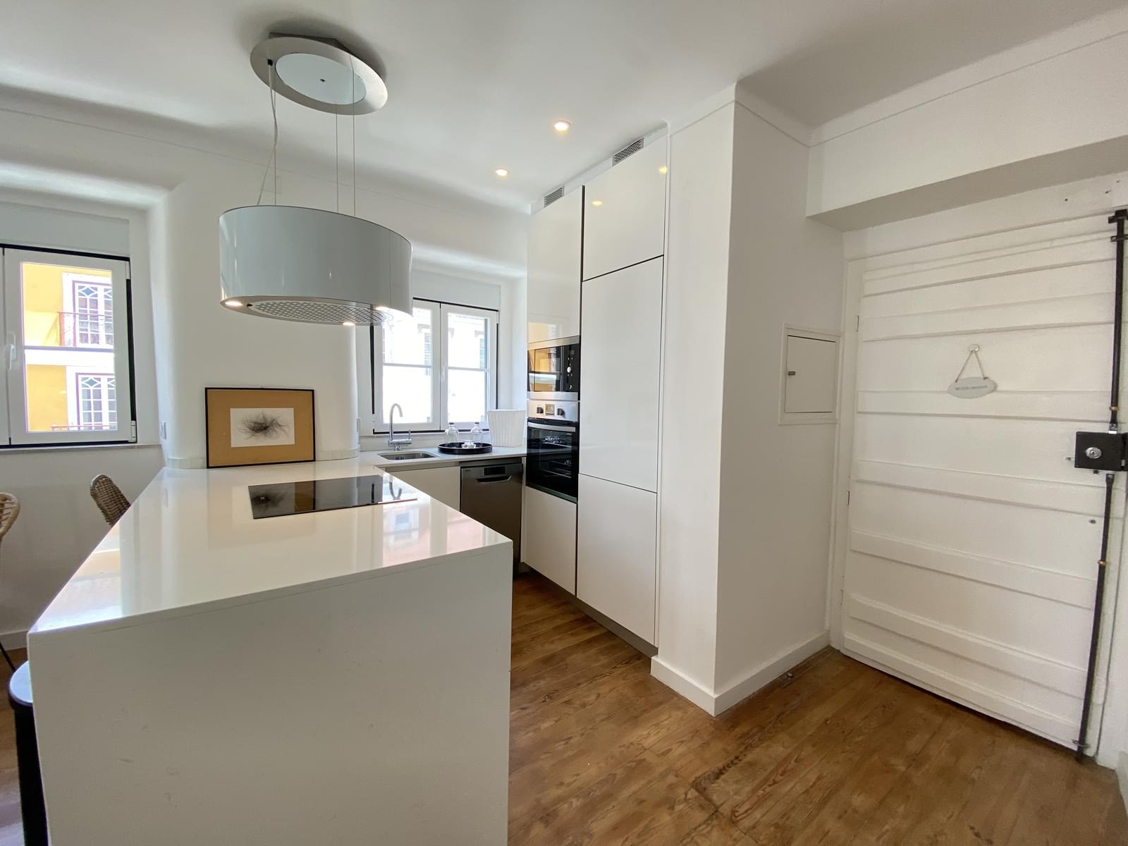 2 Bedroom Apartment with a view, Praça da Alegria, Lisboa - Image 5