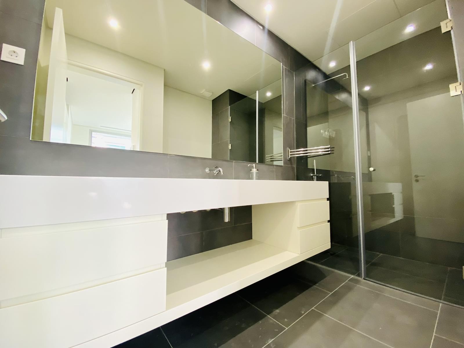 Apartamento T2 com estacionamento, Amoreiras, Lisboa - Imagem 39
