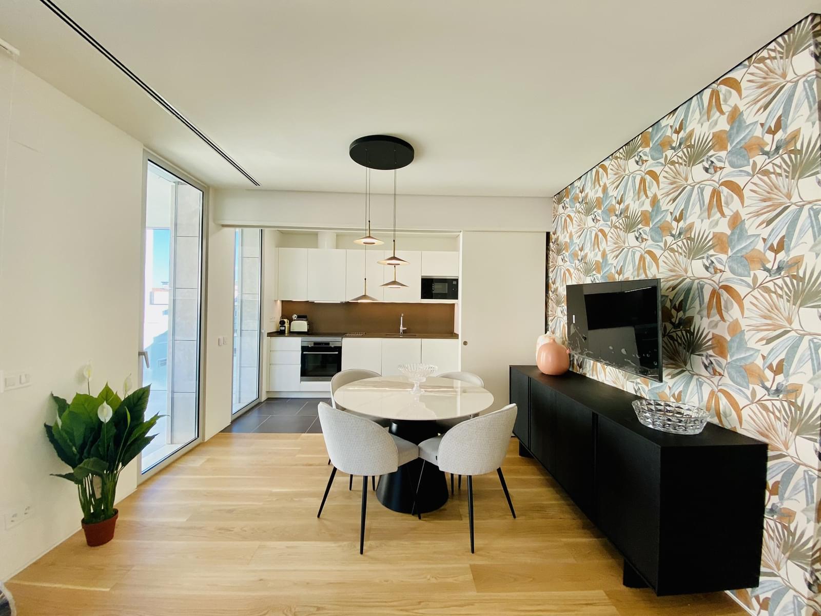 Apartamento T2 com estacionamento, Amoreiras, Lisboa - Imagem 2