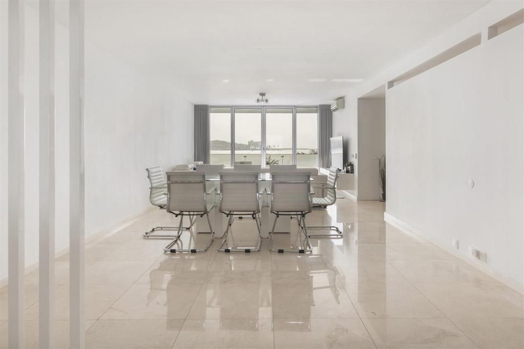 3 Bedroom Apartment with swimming pool, Algés, Oeiras 4006787811