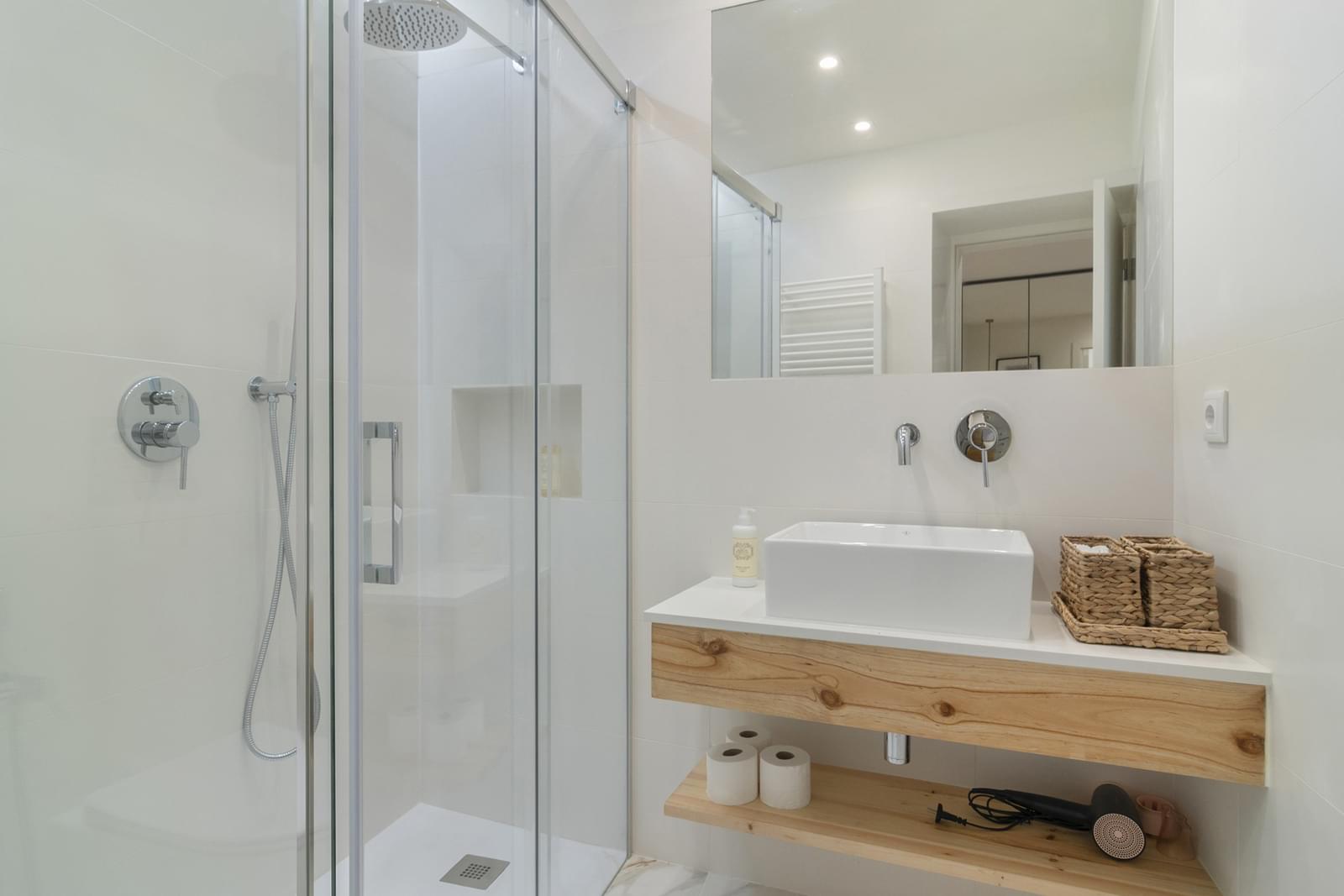 Apartamento T1 com vista, São Bento, Lisboa - Imagem 24