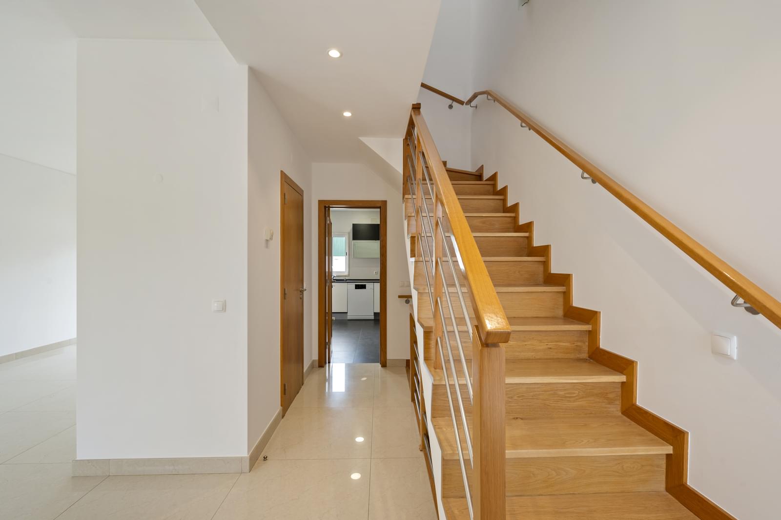 Moradia T3 com piscina, Tires, Cascais - Imagem 13