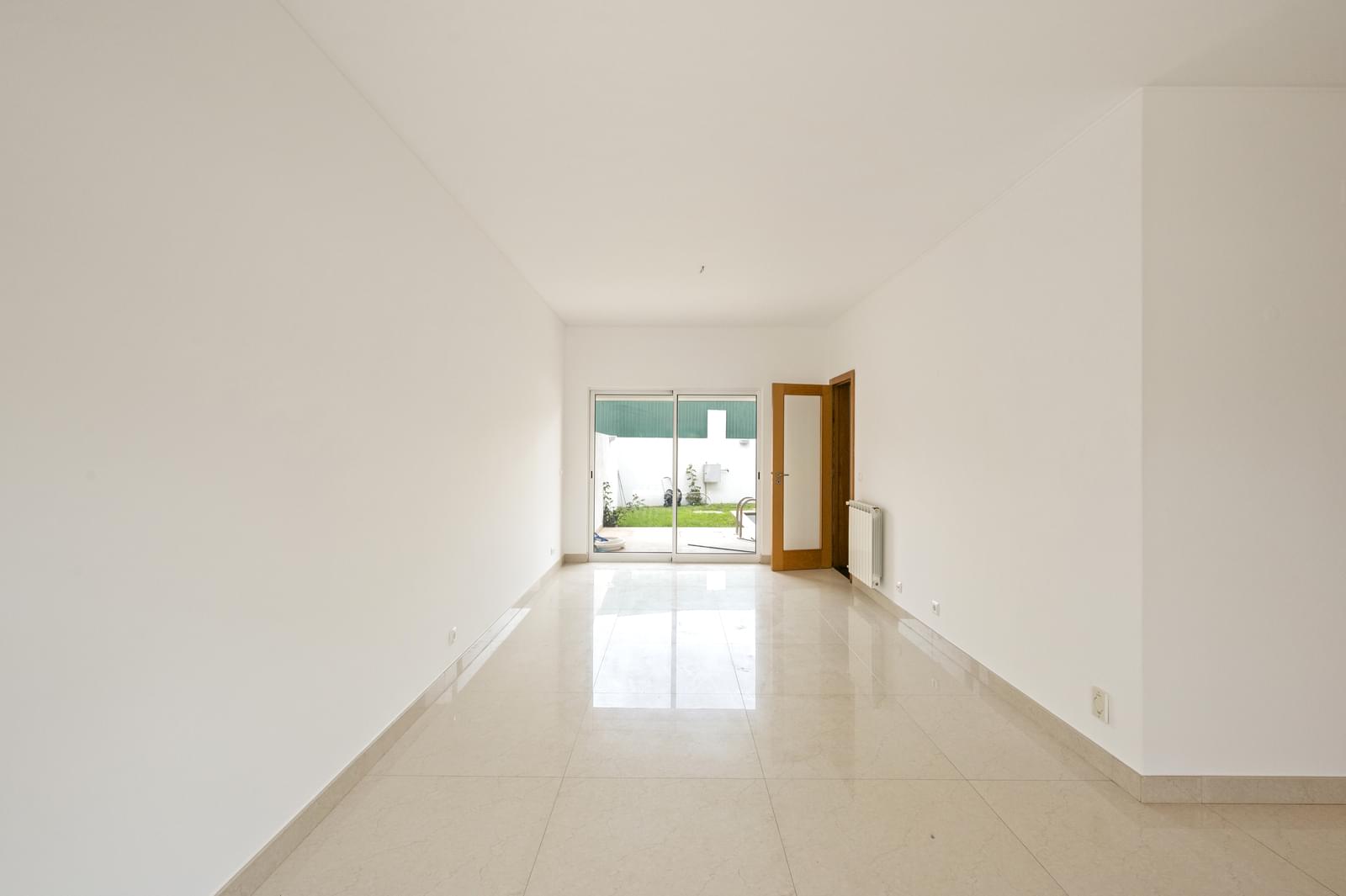Moradia T3 com piscina, Tires, Cascais - Imagem 5
