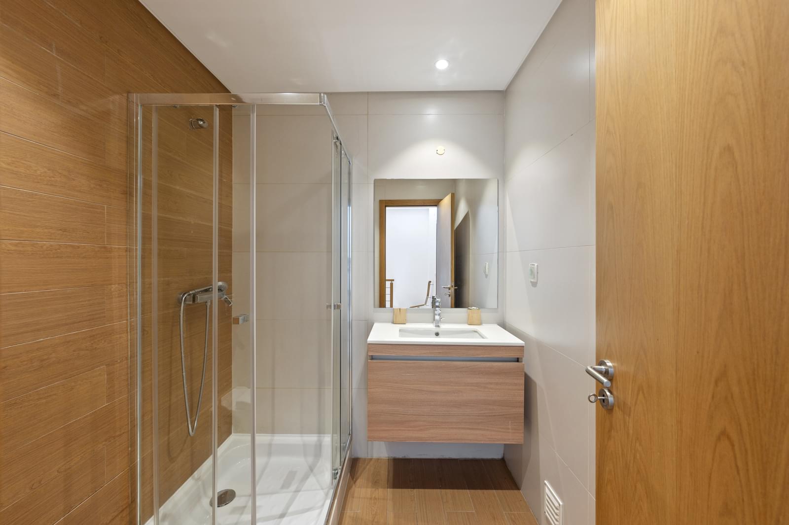 Moradia T3 com piscina, Tires, Cascais - Imagem 22