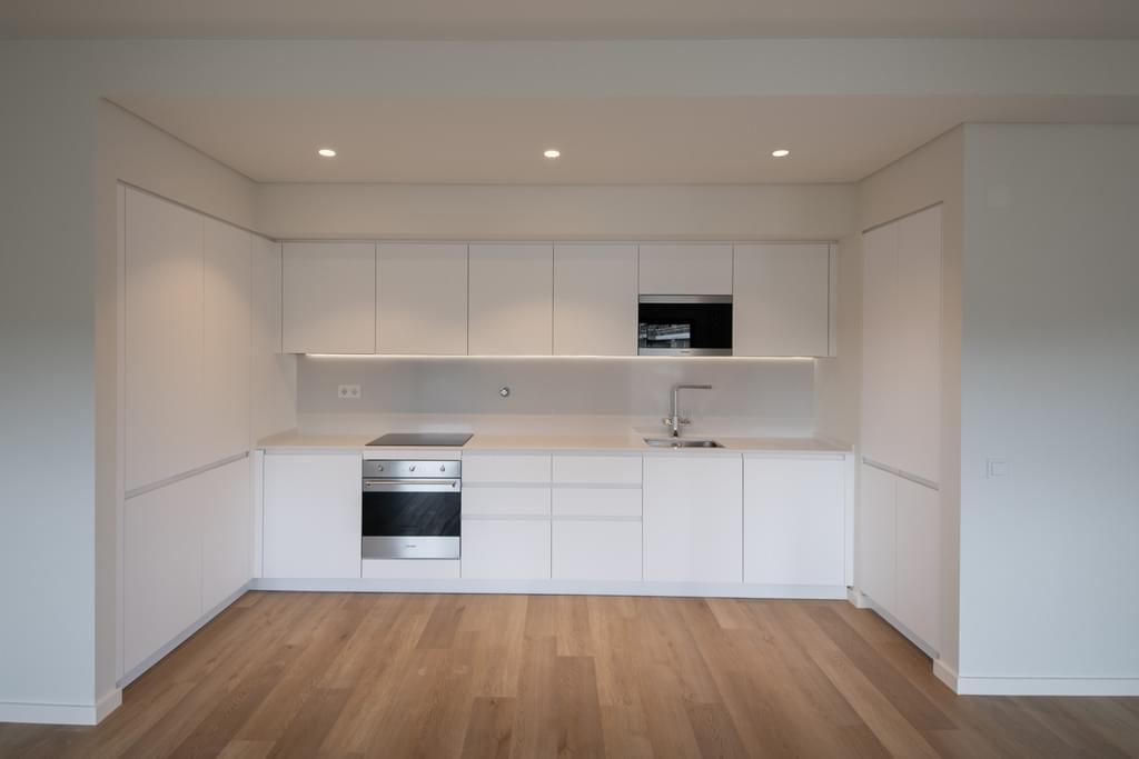 5 Bedroom Apartment in Rio Mirear, Miraflores, Oeiras 1079344948