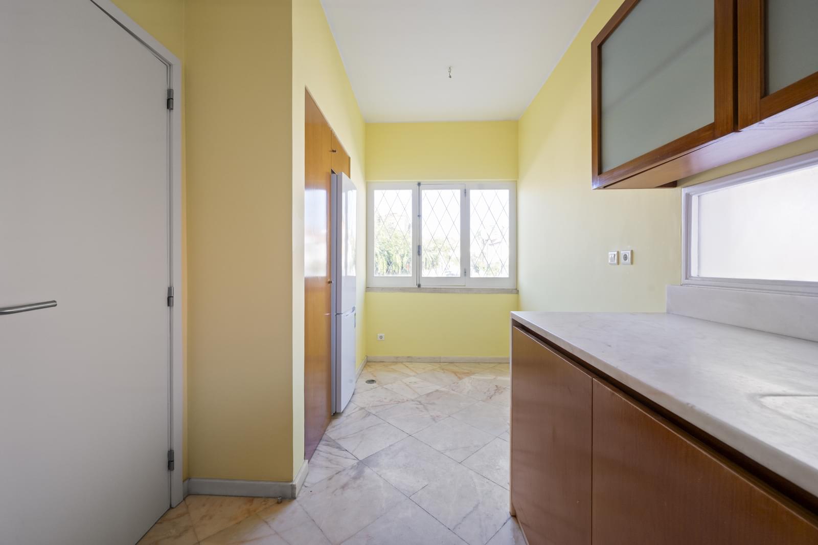 Apartamento T2 com jardim, Parede, Cascais - Imagem 14