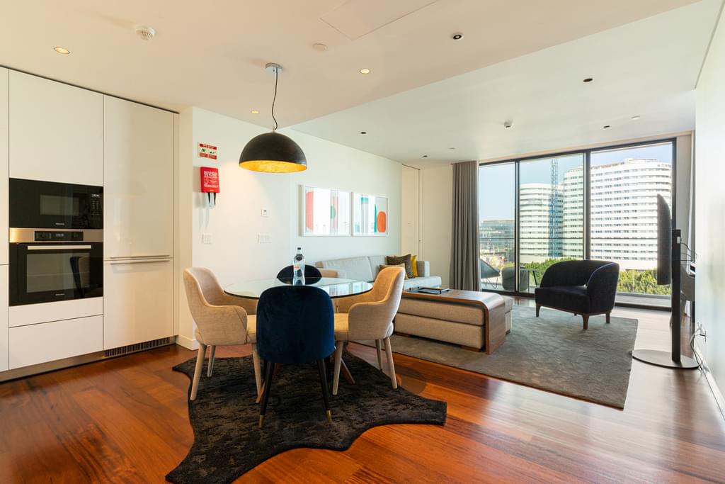 2 Bedroom Apartment with swimming pool, Parque das Nações, Lisboa 4239395815