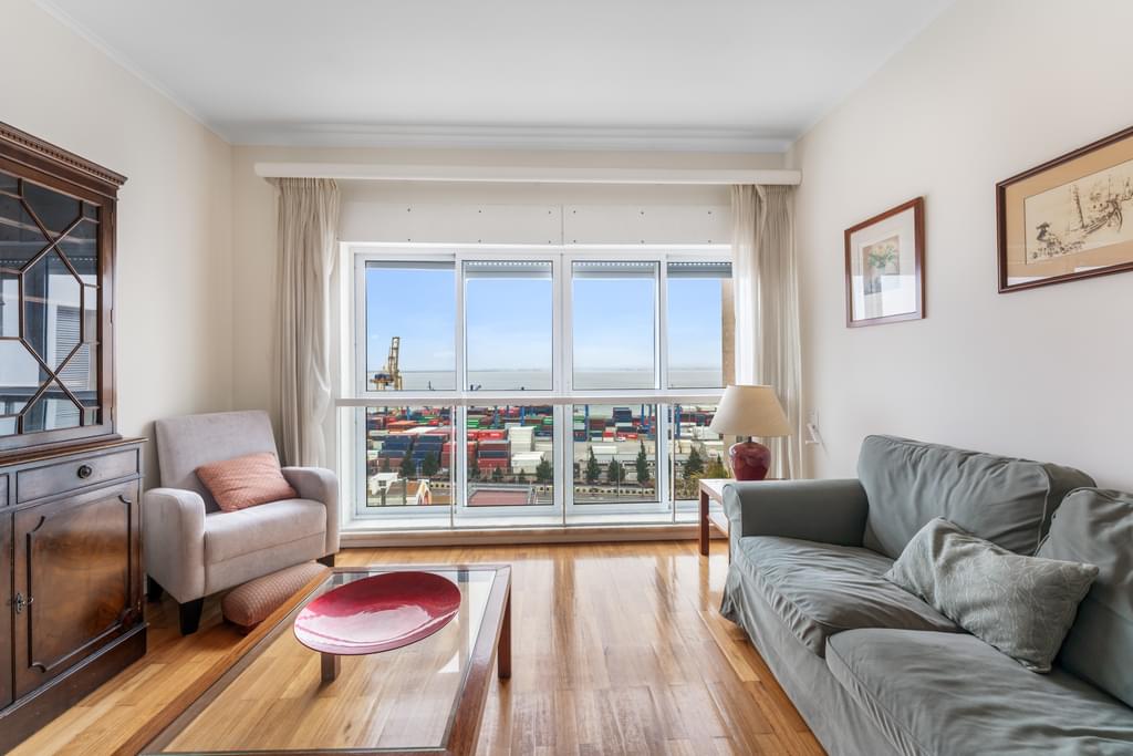 2 Bedroom Apartment with a view, Beato, Lisboa 2935629895