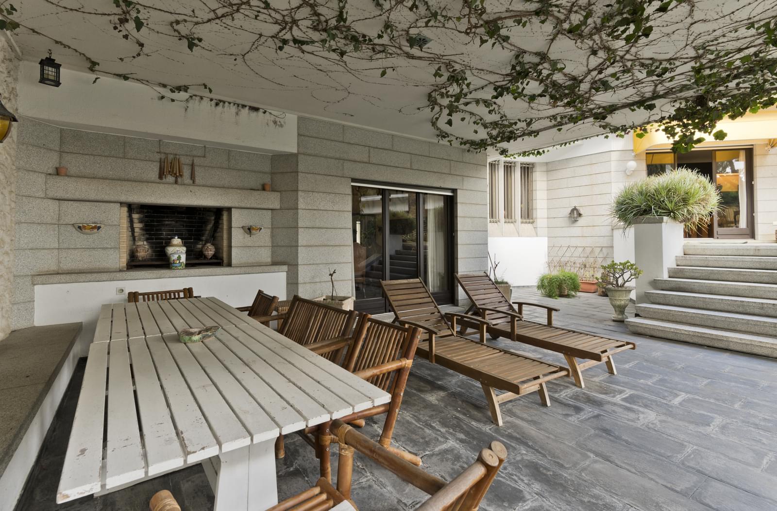 6 Bedroom Villa/Townhouse's Image 18