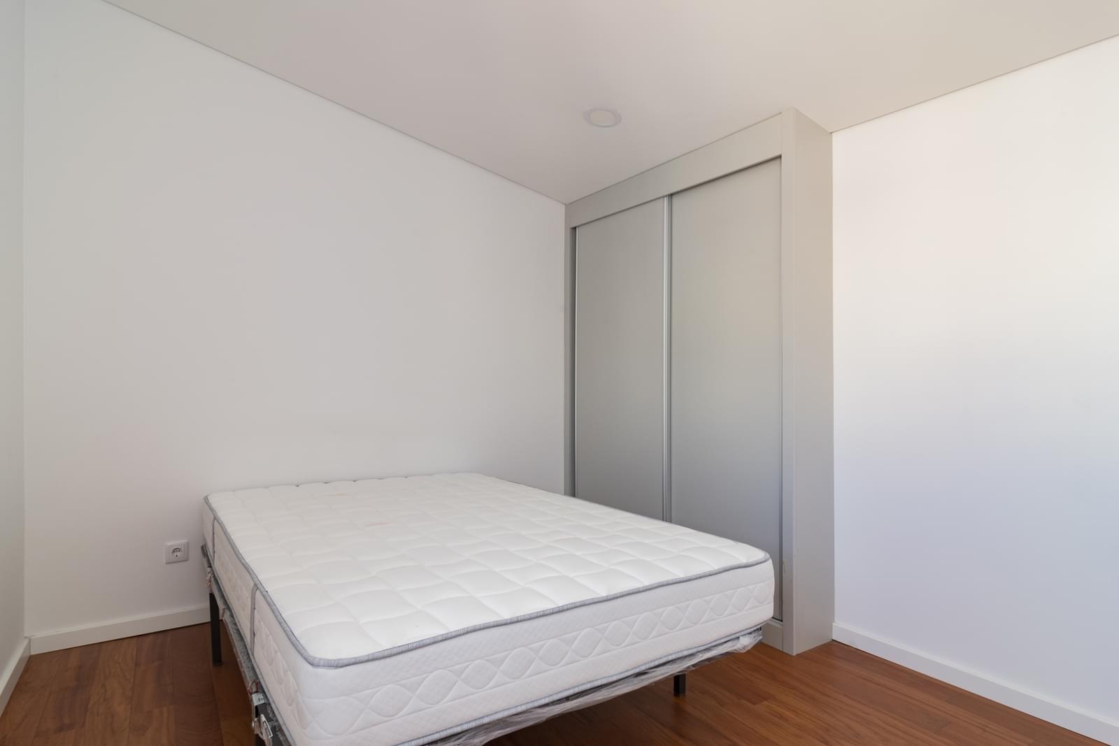 Apartamento T3 com vista, Lisboa - Imagem 19