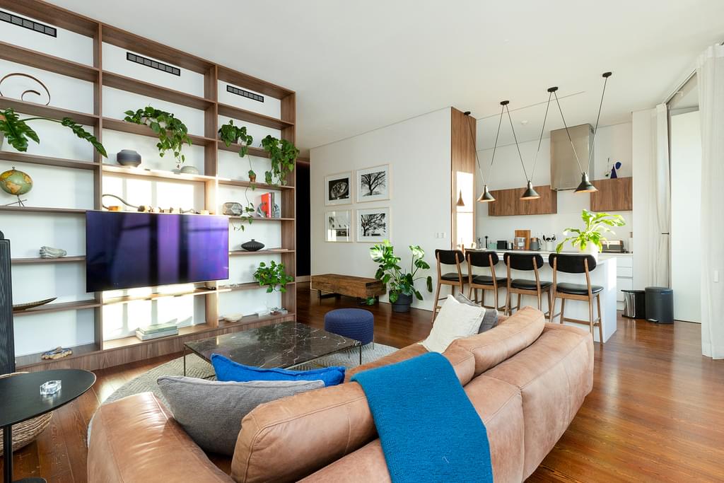 2 Bedroom Apartment with parking, Chiado, Lisboa 3499357095