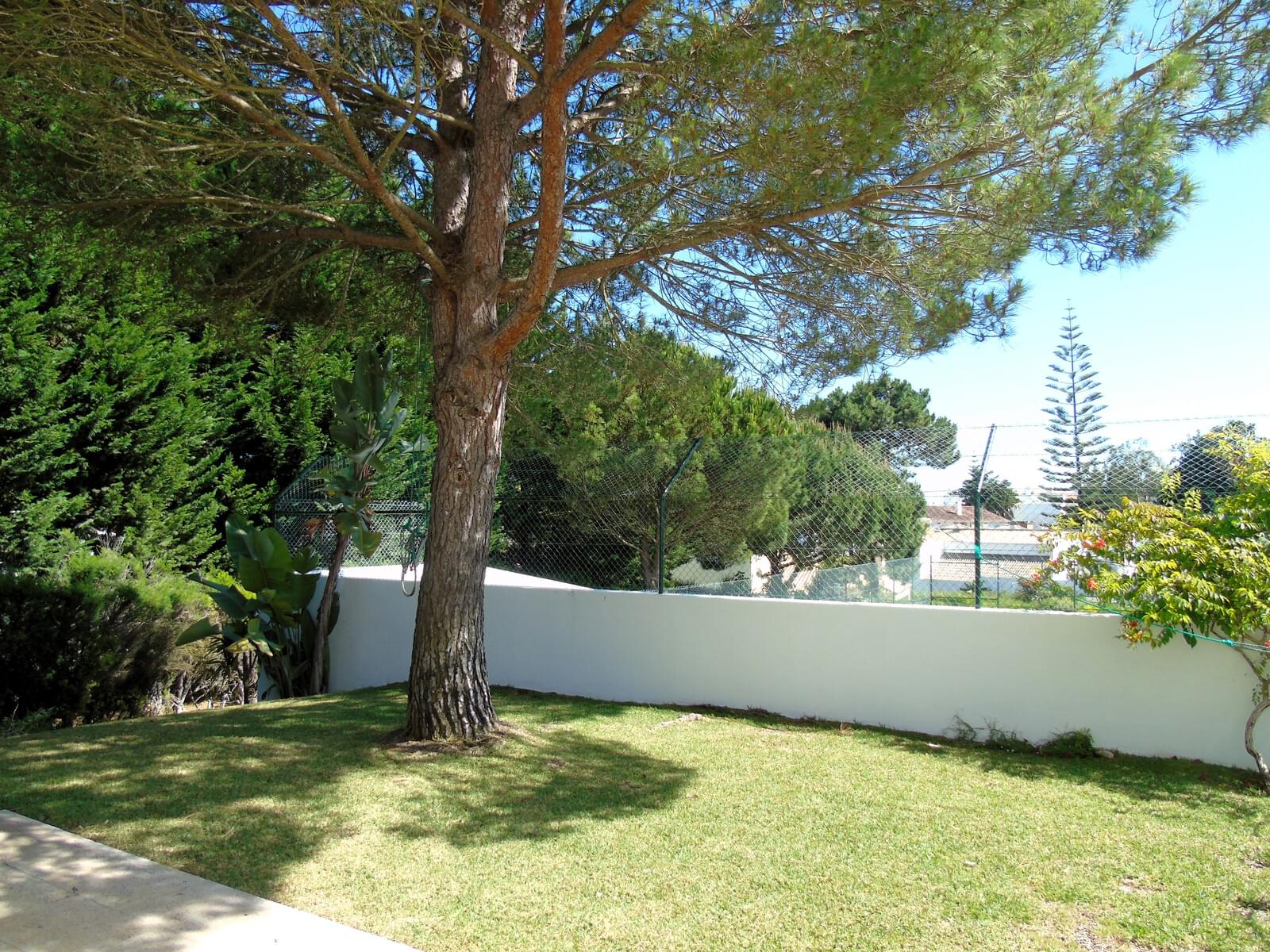 4 Bedroom Villa/Townhouse's Image 25