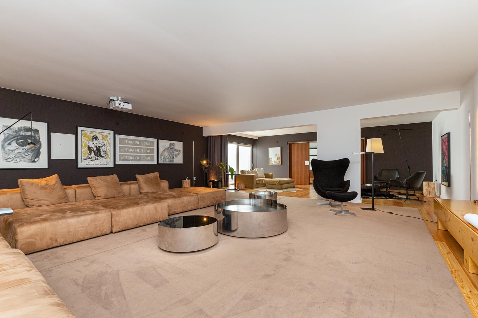 4 Bedroom Villa/Townhouse's Image 10