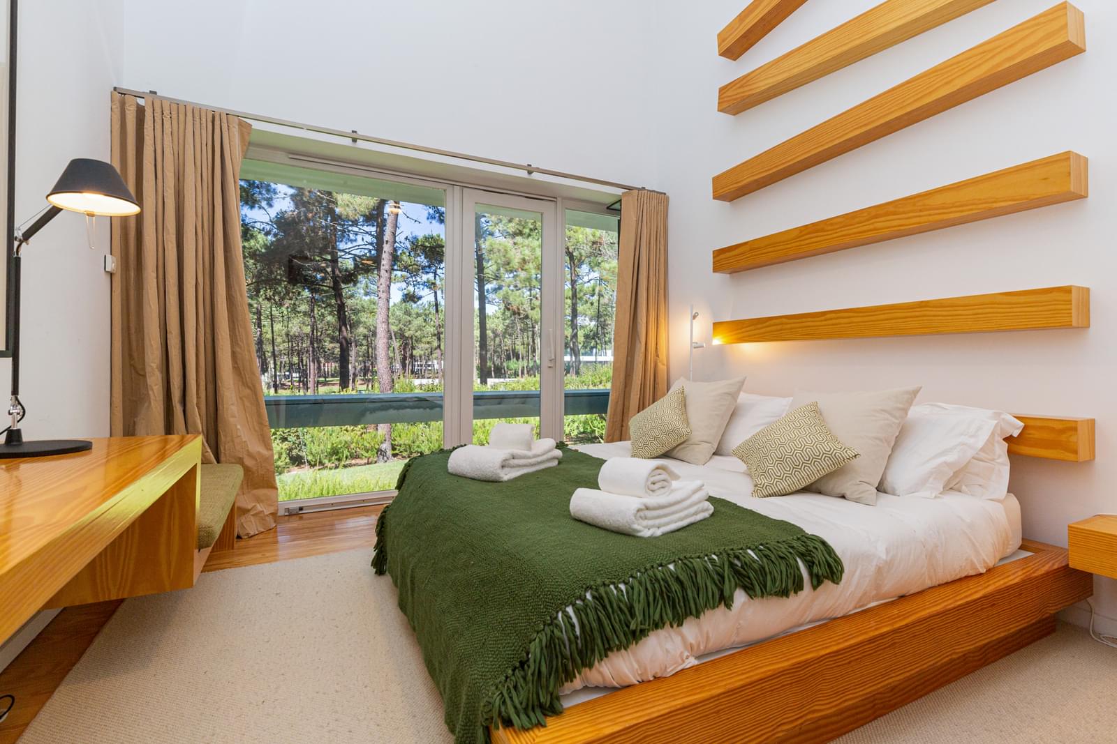4 Bedroom Villa/Townhouse's Image 38