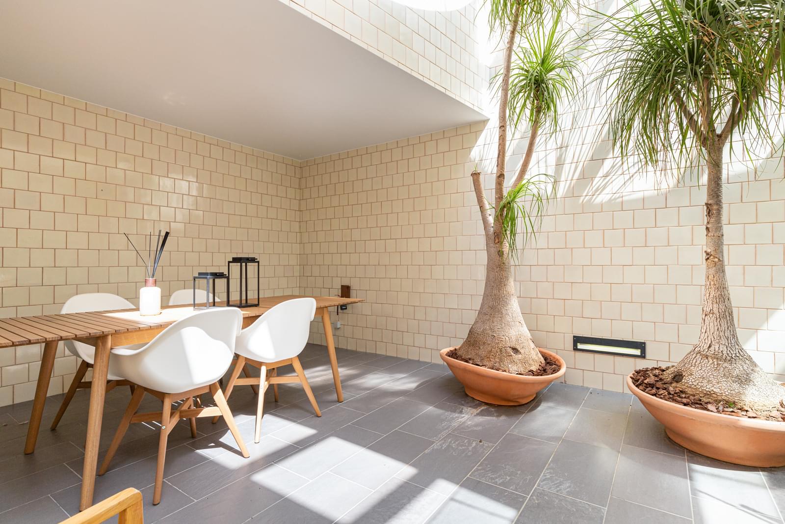 4 Bedroom Villa/Townhouse's Image 43
