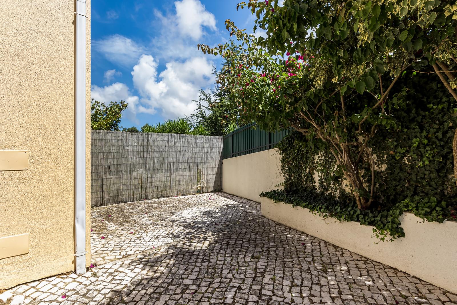 Moradia em Banda T4 + 1 com piscina, Torre, Cascais - Imagem 45