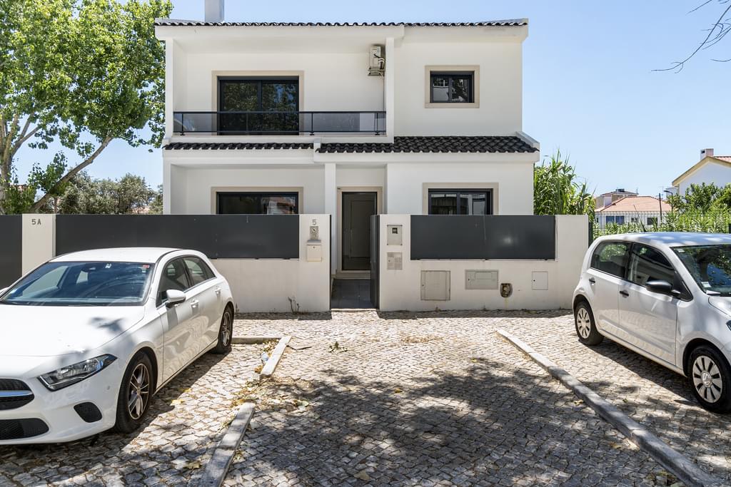 3 Bedroom Detached house with garden, Cascais 1613268384