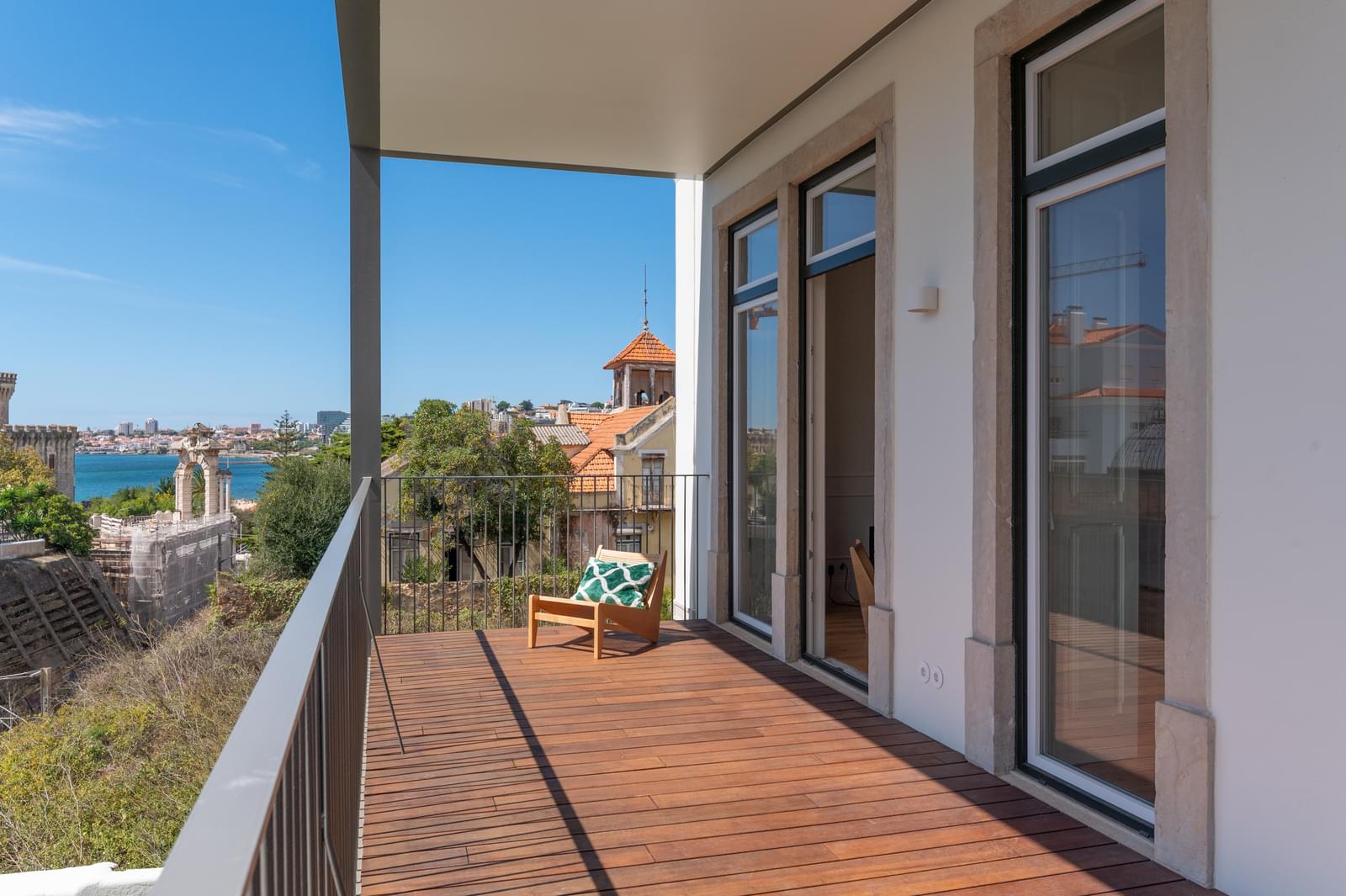 Apartamento T3 com vista, Estoril, Cascais - Imagem 1