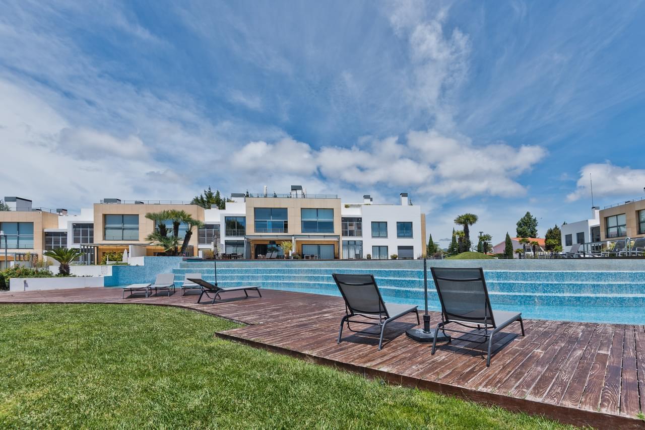 Apartamento T4 com jardim, Cascais - Imagem 2