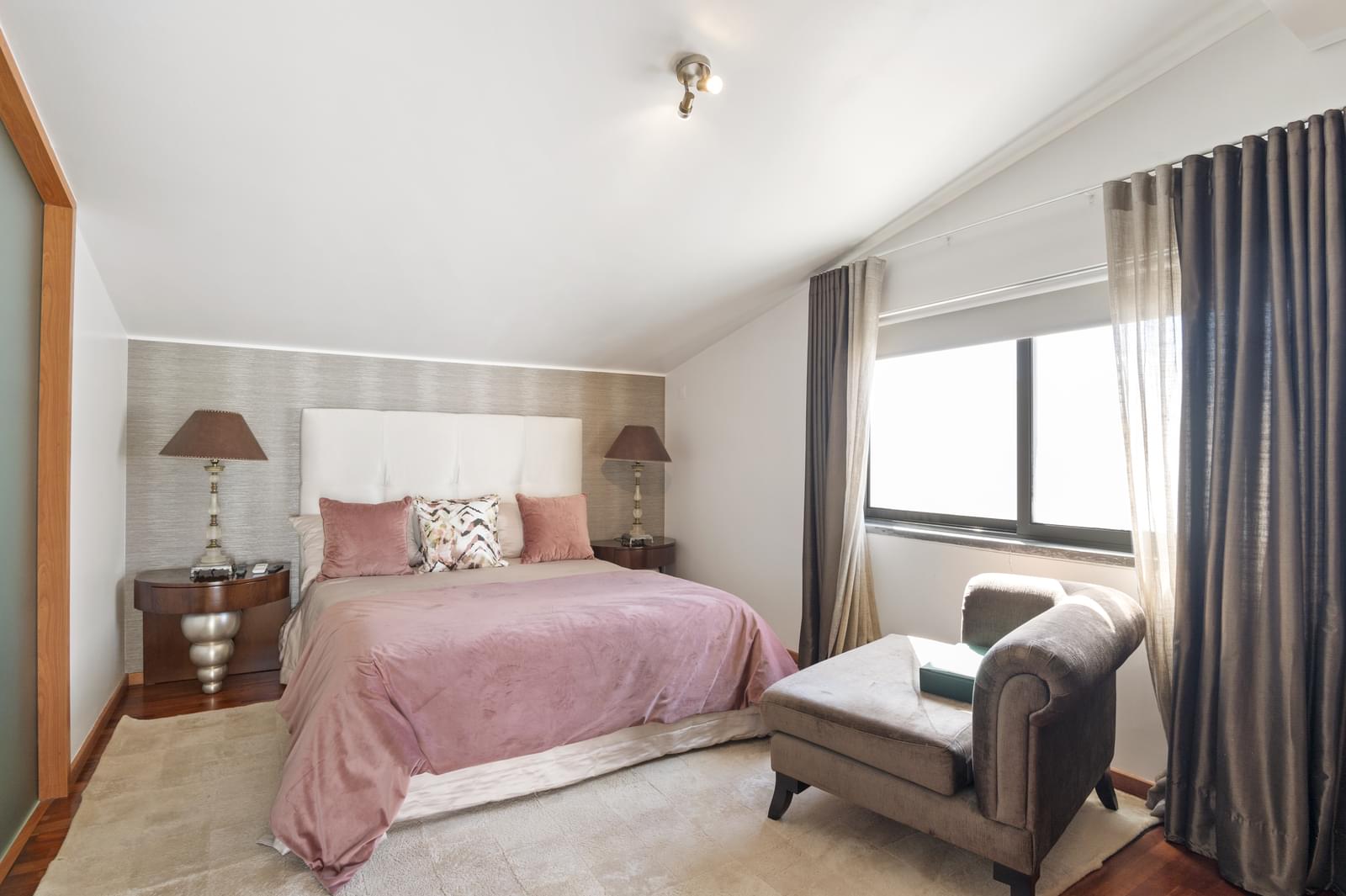 Apartamento T4 com jardim, Cascais - Imagem 36