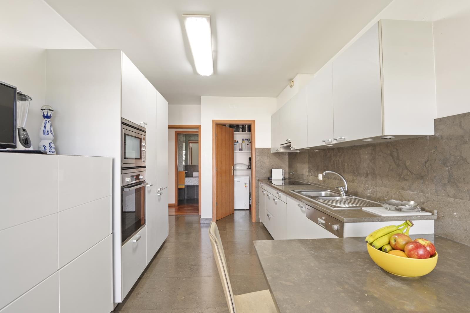 Apartamento T4 com jardim, Cascais - Imagem 18