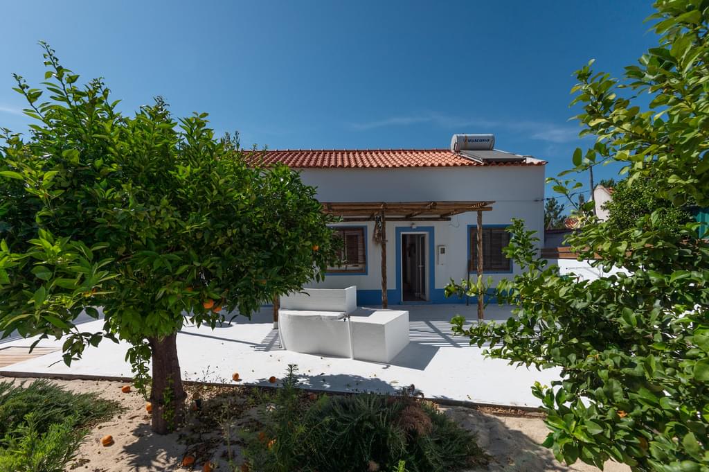 2 Bedroom House renovated, Grândola